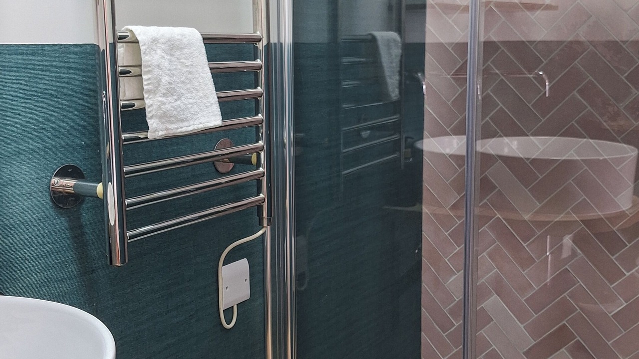 Photo of Bathroom in Ashford