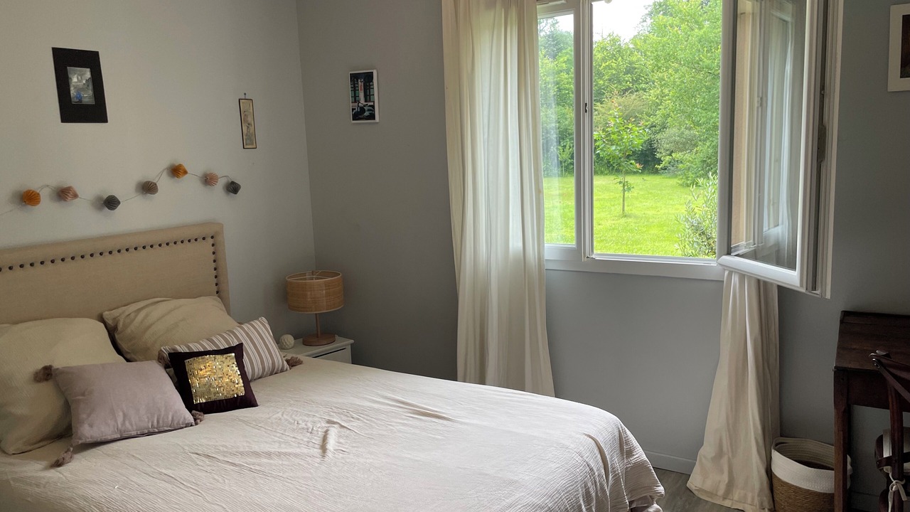 Photo of Bedroom in Moulis-en-Medoc