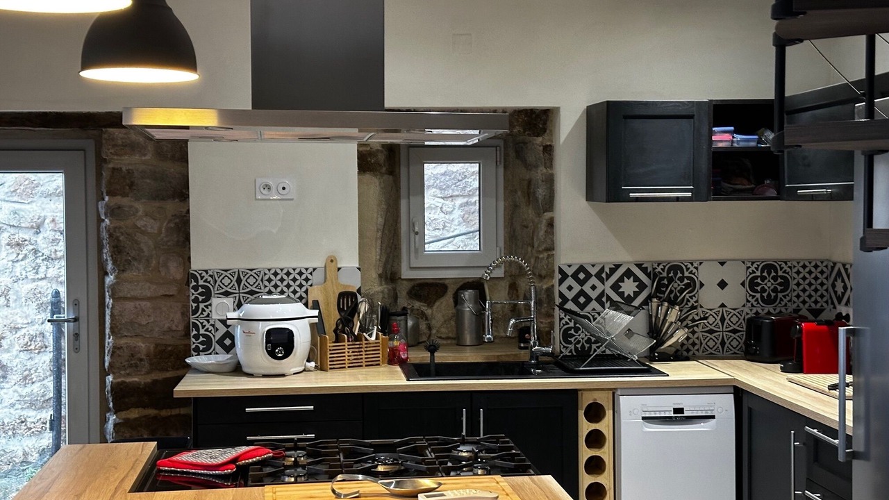 Photo of Kitchen in Chalencon