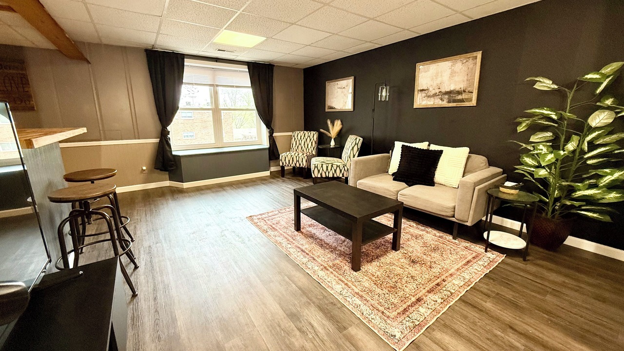 Photo of Livingroom in Festus