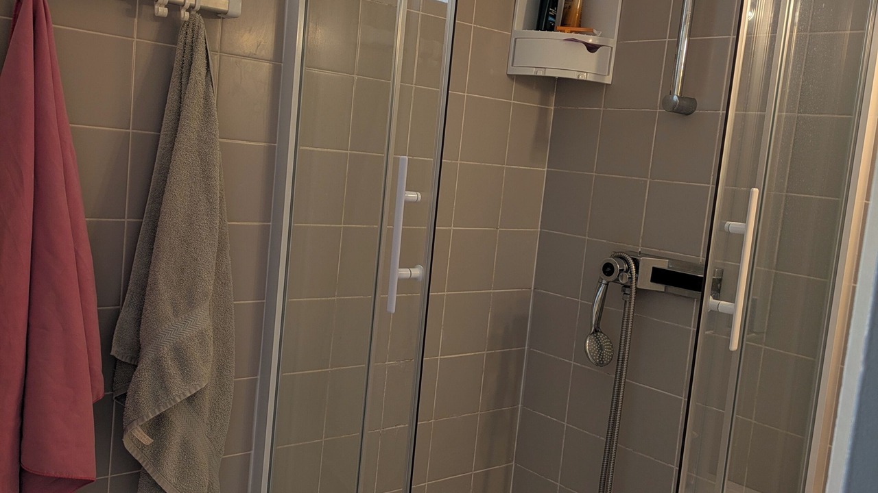 Photo of Bathroom in Saint-Igneuc