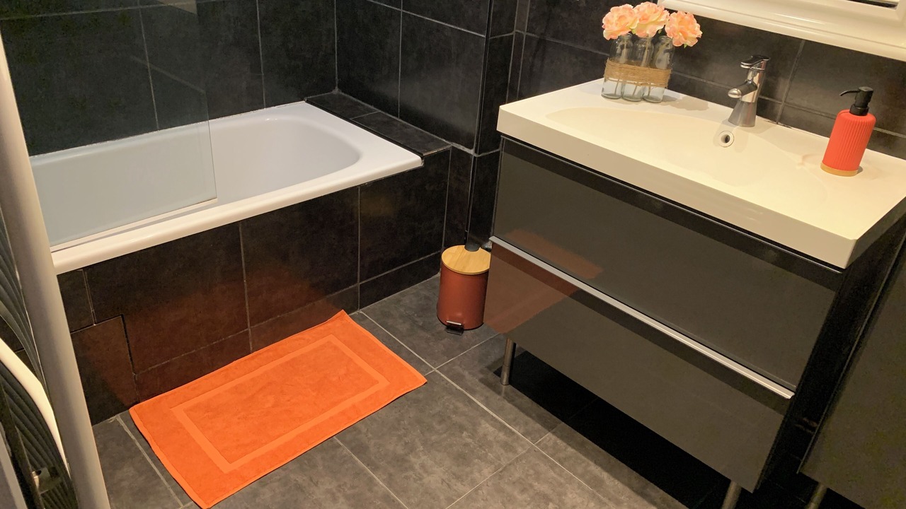Photo of Bathroom in Arnay-le-Duc