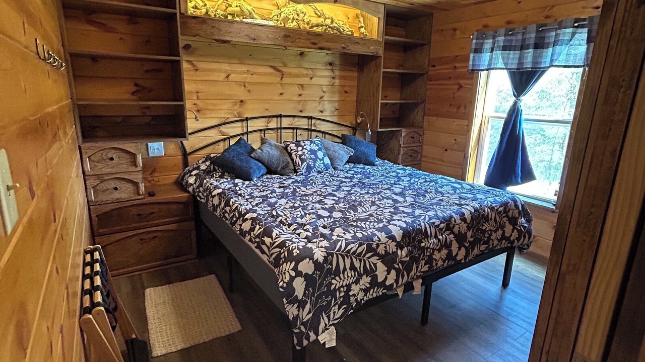 Photo of Bedroom in Winona