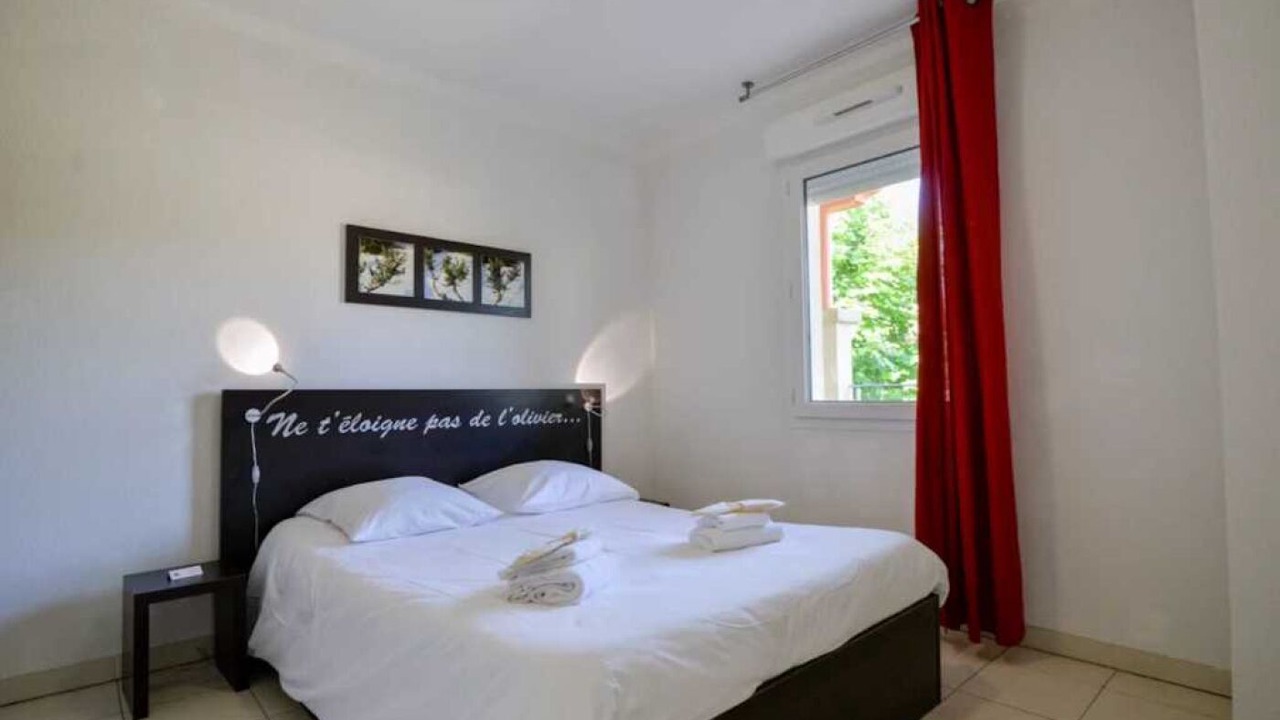 Photo of Bedroom in Azille