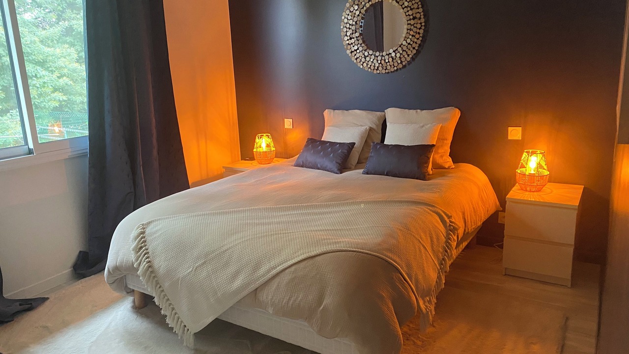 Photo of Bedroom in Ludon-Medoc