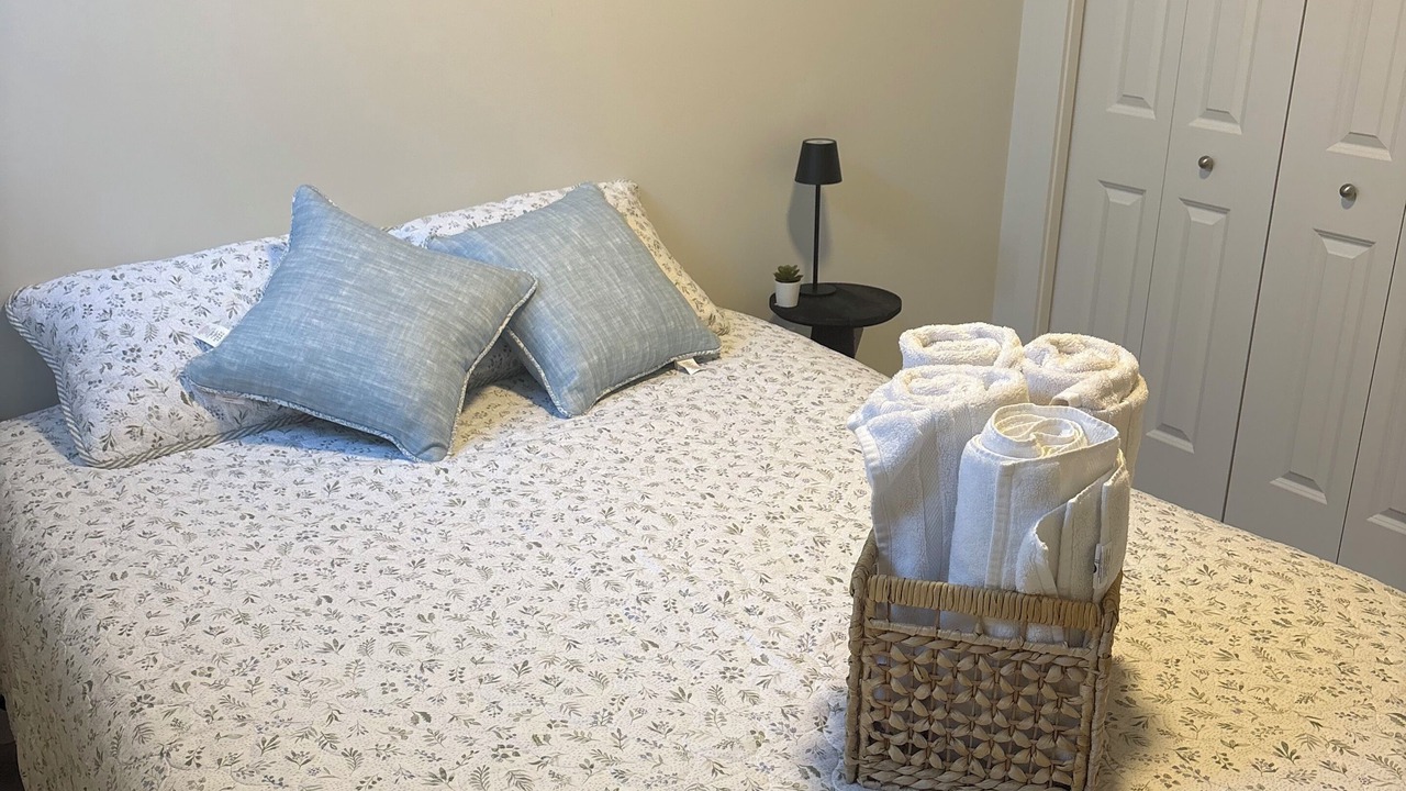 Photo of Bedroom in Okotoks