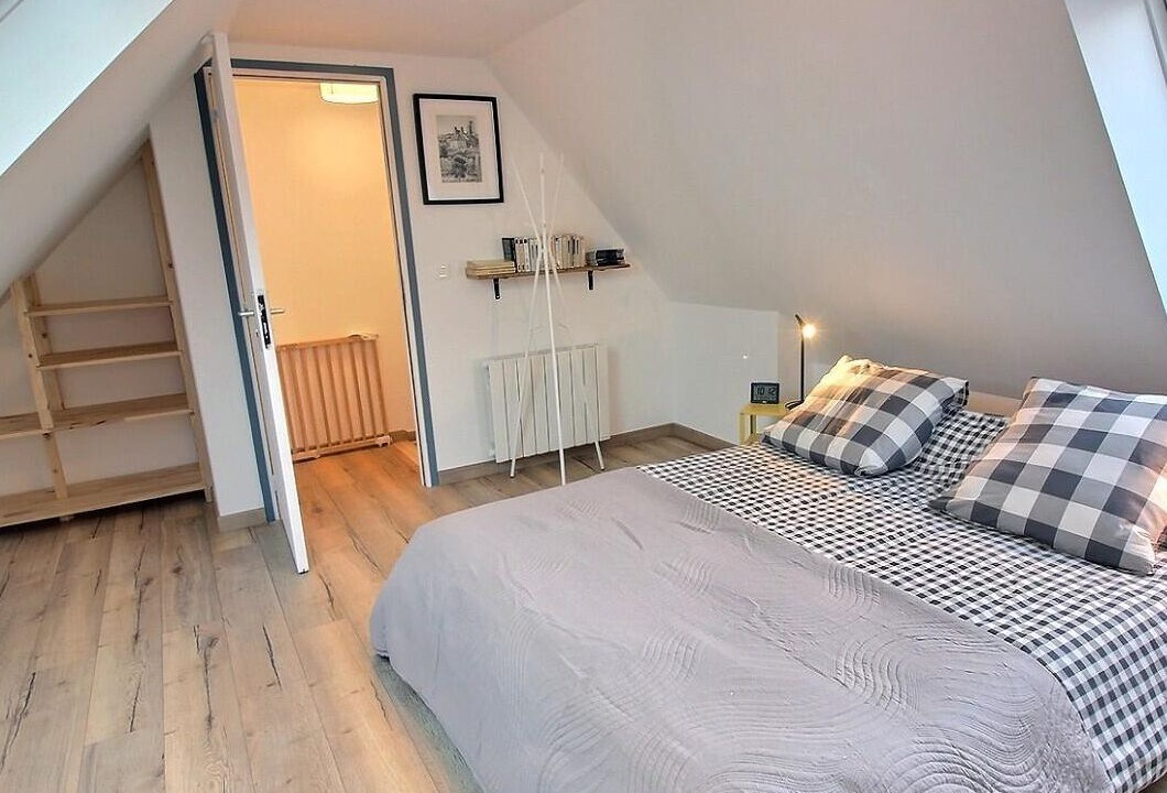 Photo of Bedroom in La Roche-Derrien