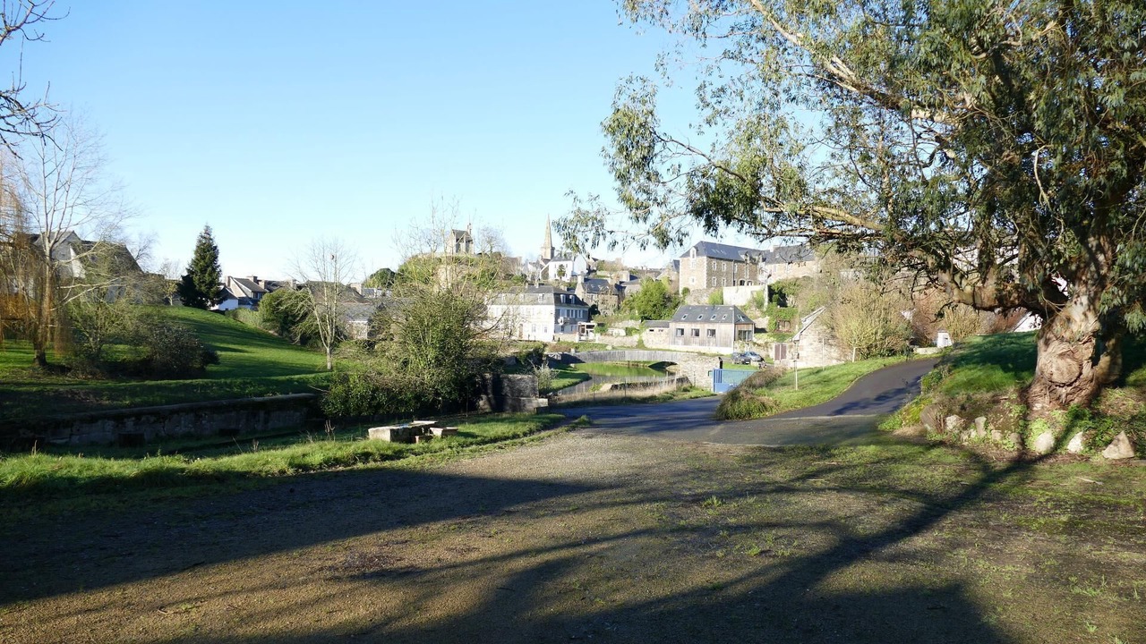 Photo of Others in La Roche-Derrien