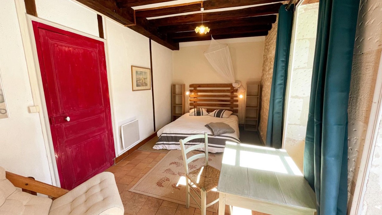 Photo of Bedroom in Verneuil-le-Chateau
