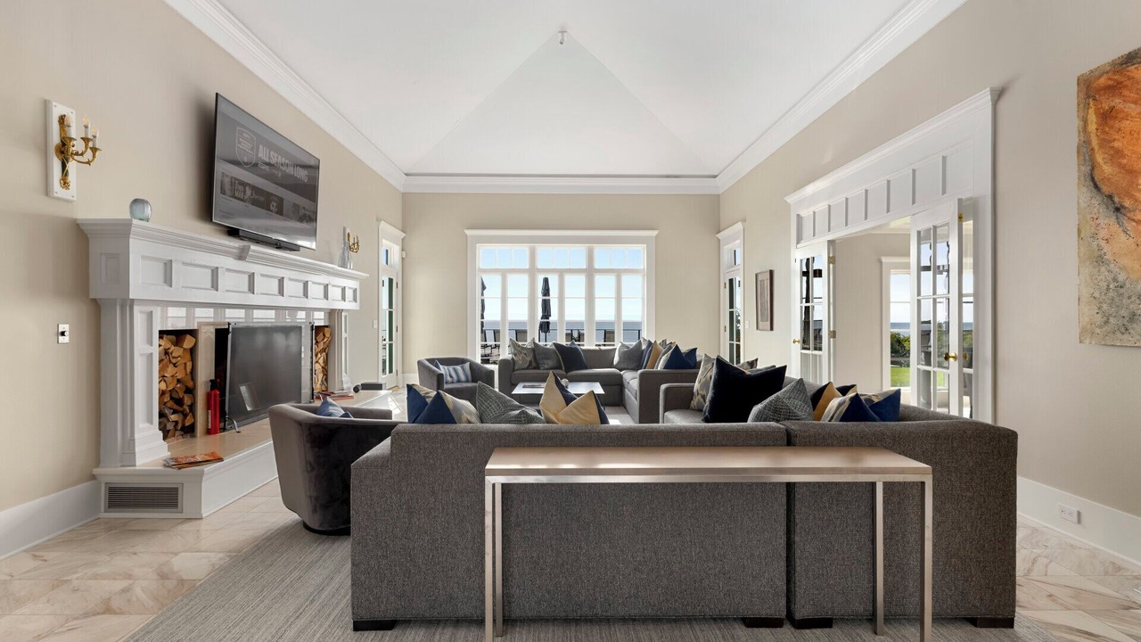 Photo of Livingroom in Montauk