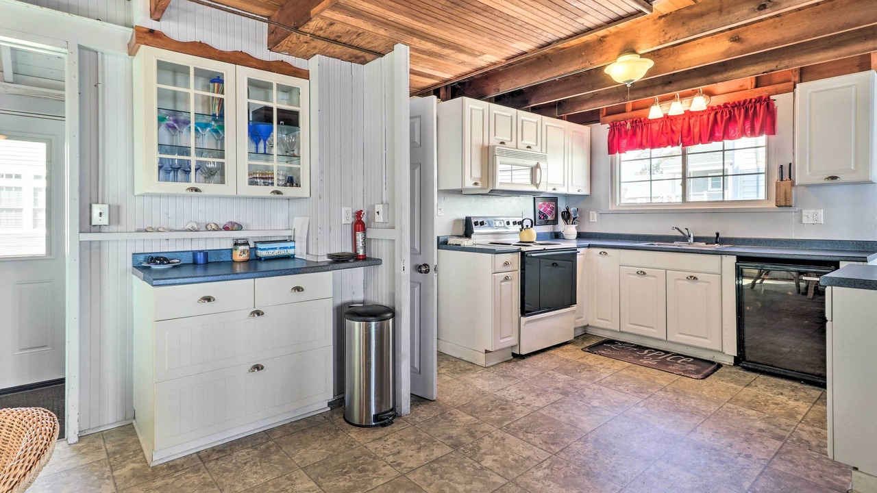 Photo of Kitchen in Old Lyme