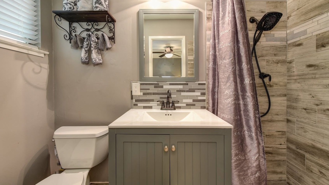 Photo of Bathroom in Southeastern Sacramento