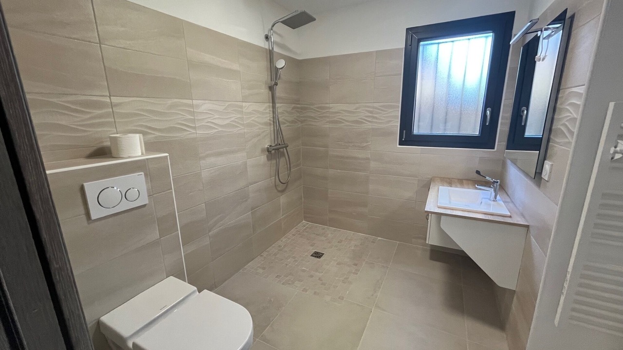 Photo of Bathroom in Castries