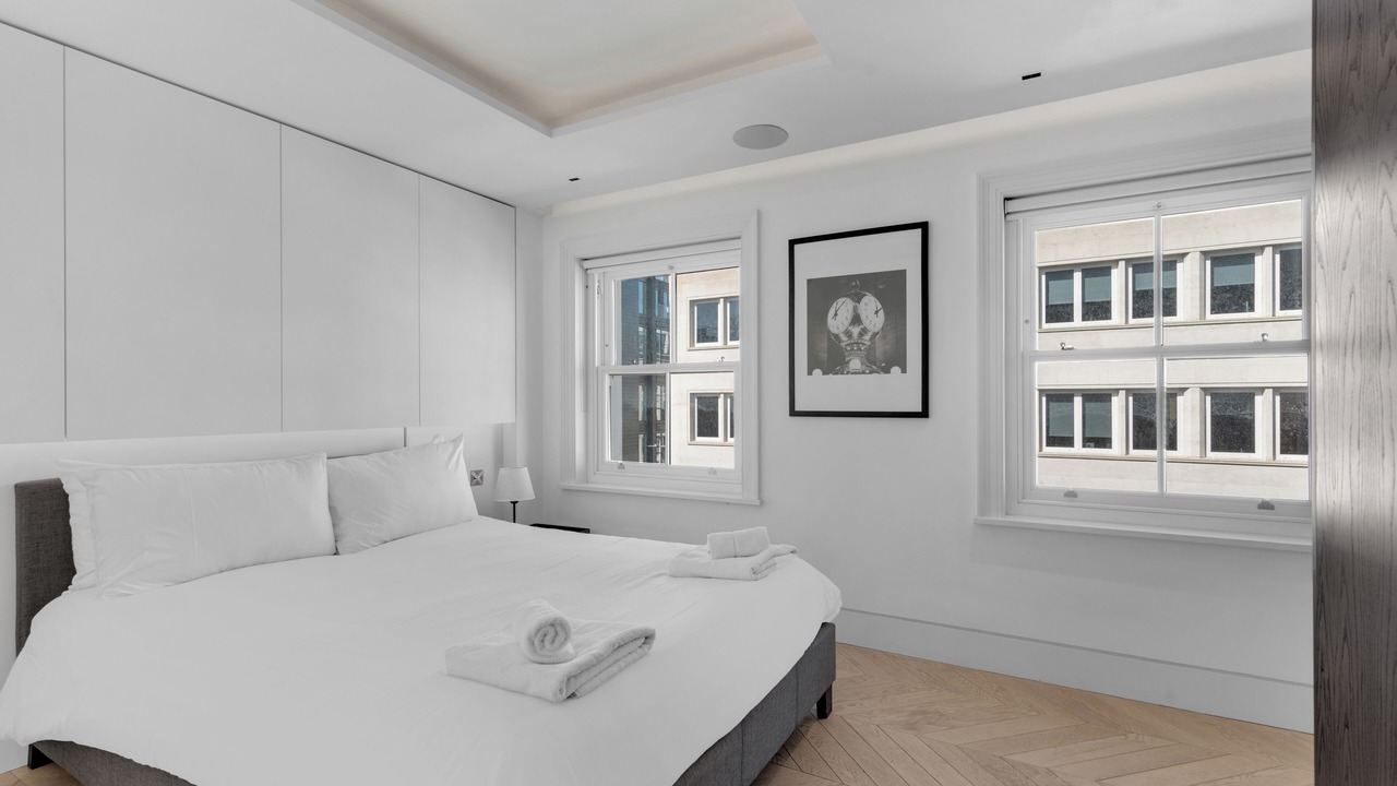 Photo of Bedroom in Fitzrovia