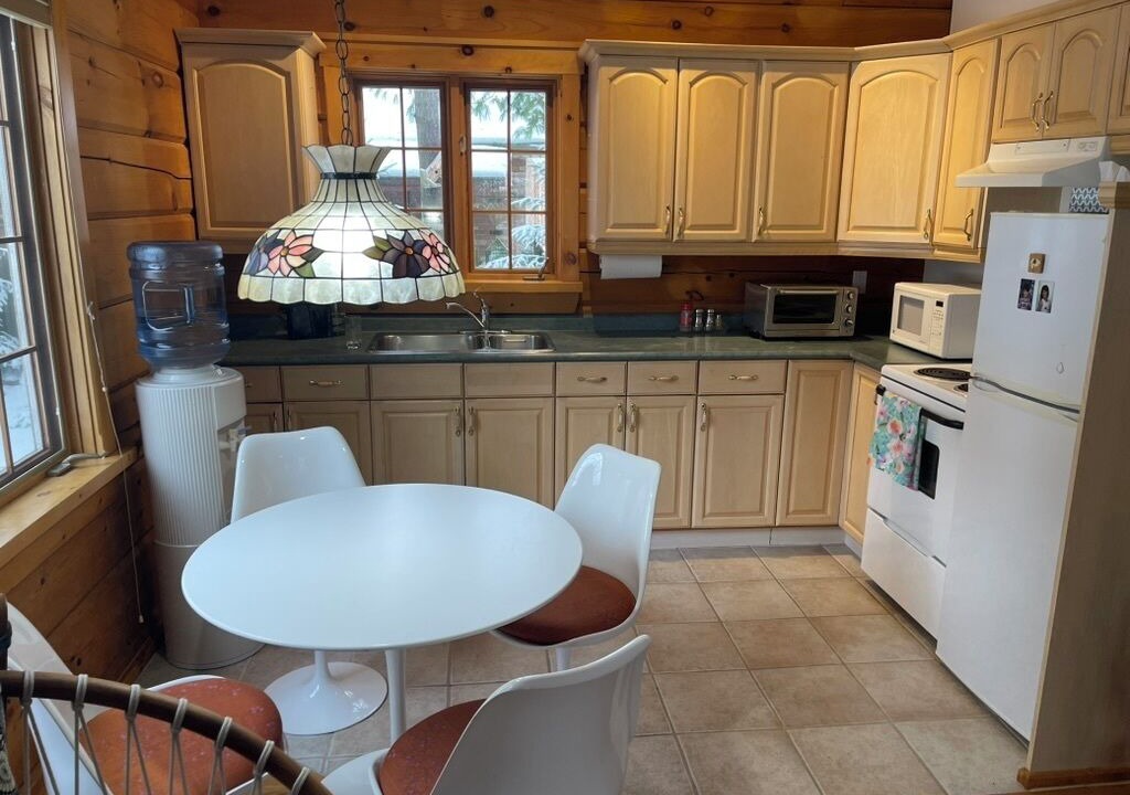 Photo of Kitchen in Middlesex Centre