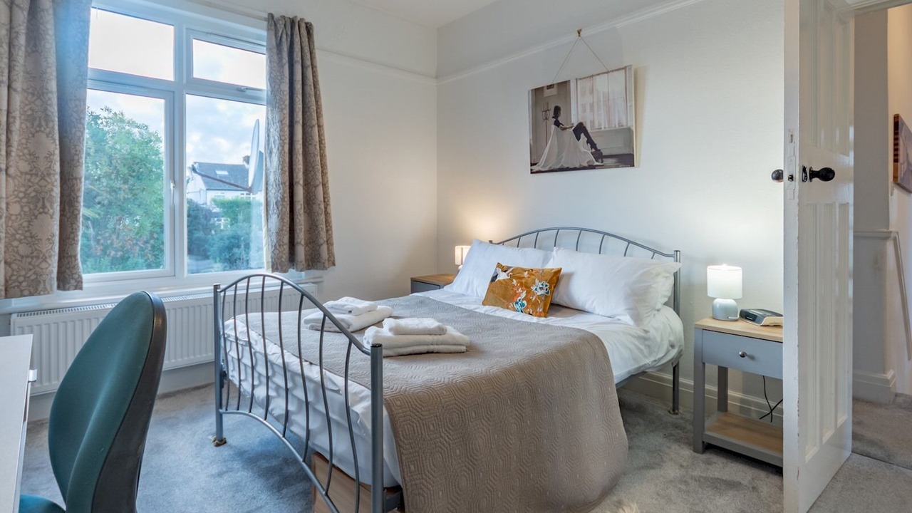 Photo of Bedroom in Southend-on-Sea