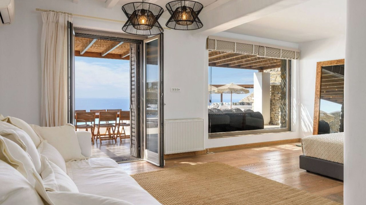 Photo of Livingroom in Fanari