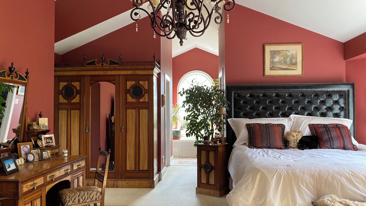 Photo of Bedroom in Okotoks