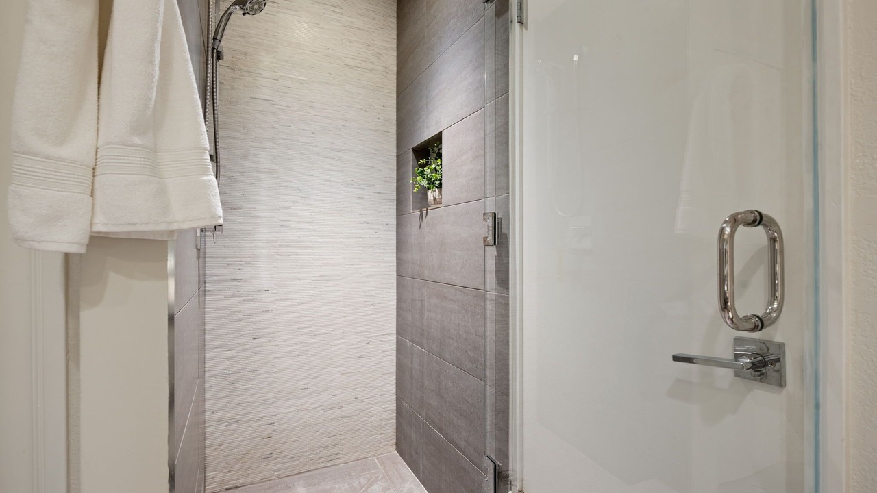 Photo of Bathroom in Toro Canyon
