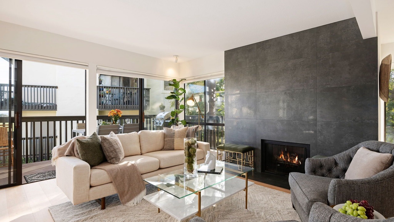 Photo of Livingroom in Toro Canyon