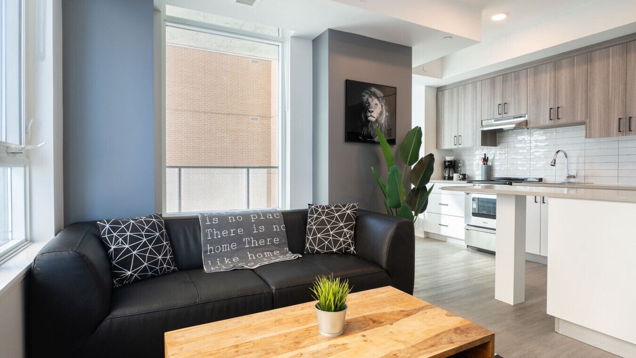 Photo of Livingroom in Civic Hospital - Experimental Farm - Central Park