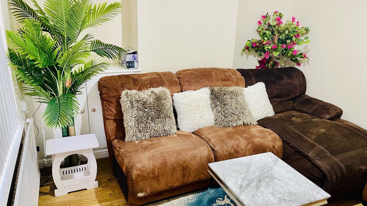 Photo of Livingroom in Leicester