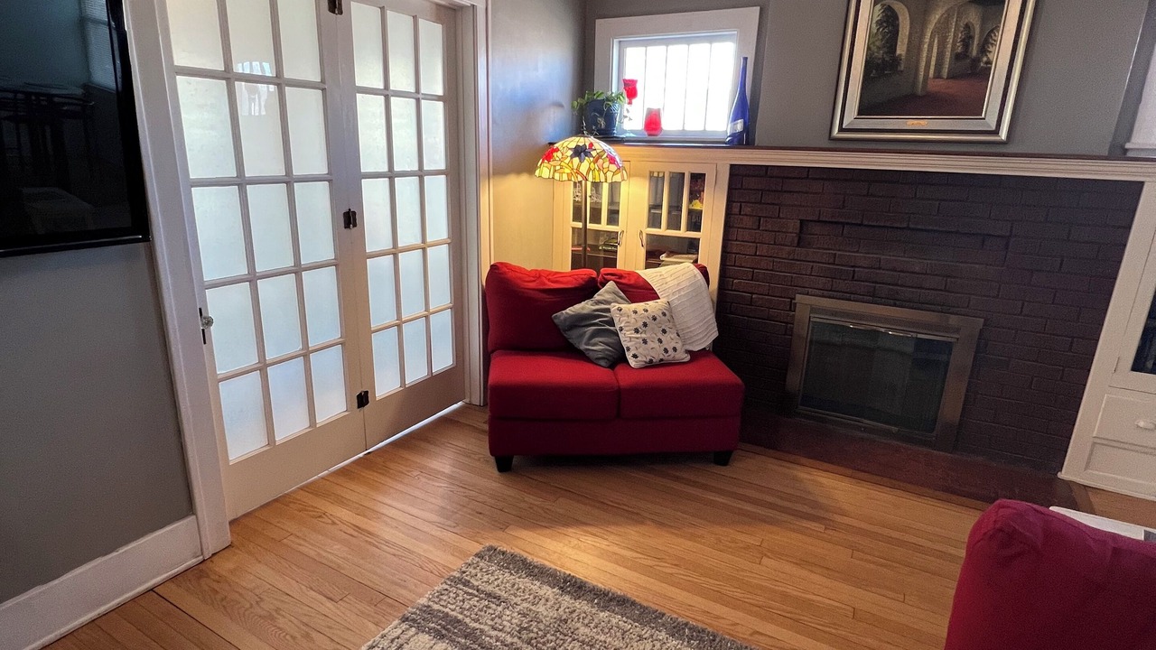 Photo of Livingroom in Central Business District