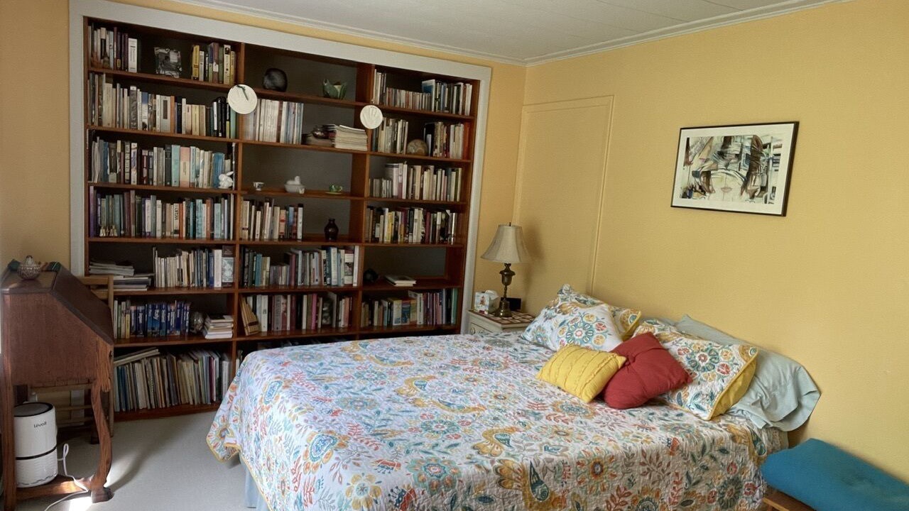 Photo of Bedroom in Alfred Station