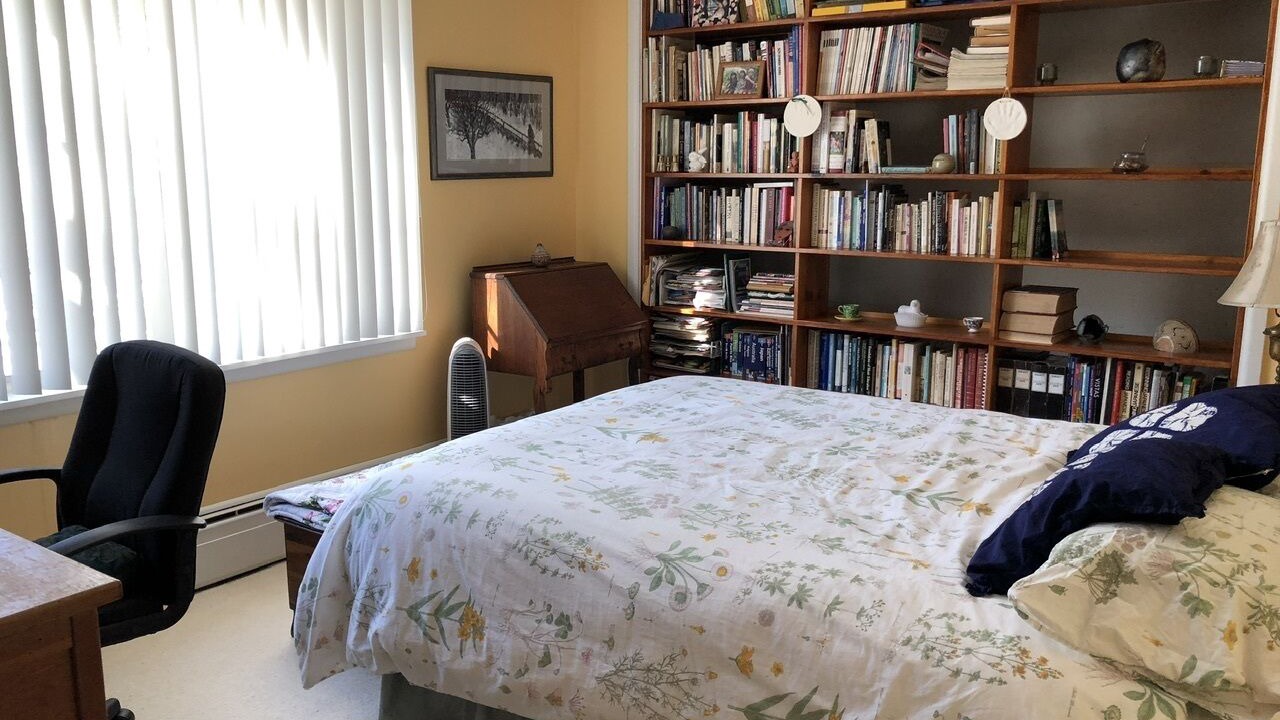 Photo of Bedroom in Alfred Station