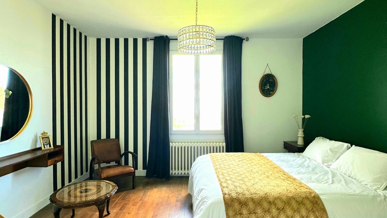 Photo of Bedroom in Saint-Martin-des-Besaces