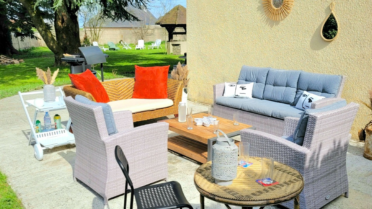 Photo of Patio Balcony in Saint-Martin-des-Besaces
