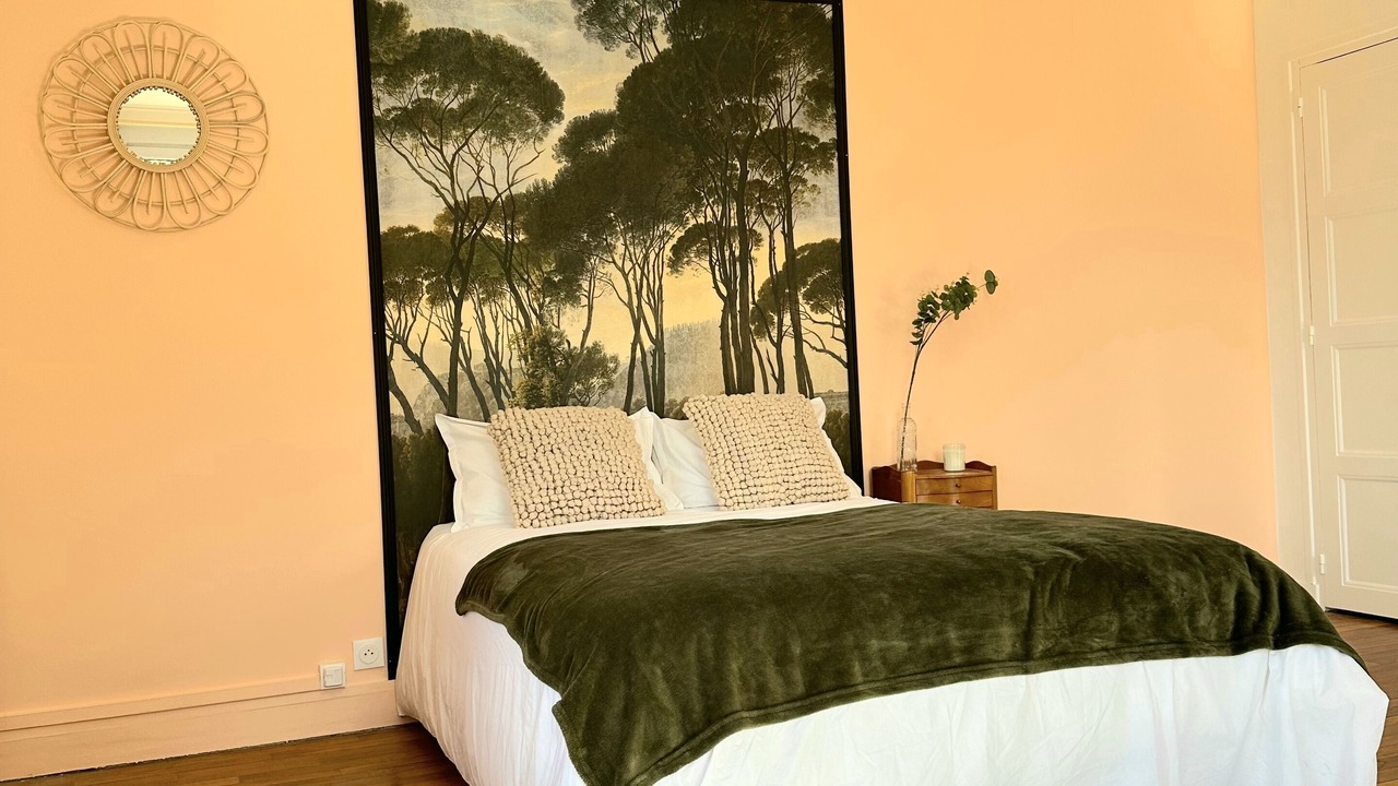 Photo of Bedroom in Saint-Martin-des-Besaces
