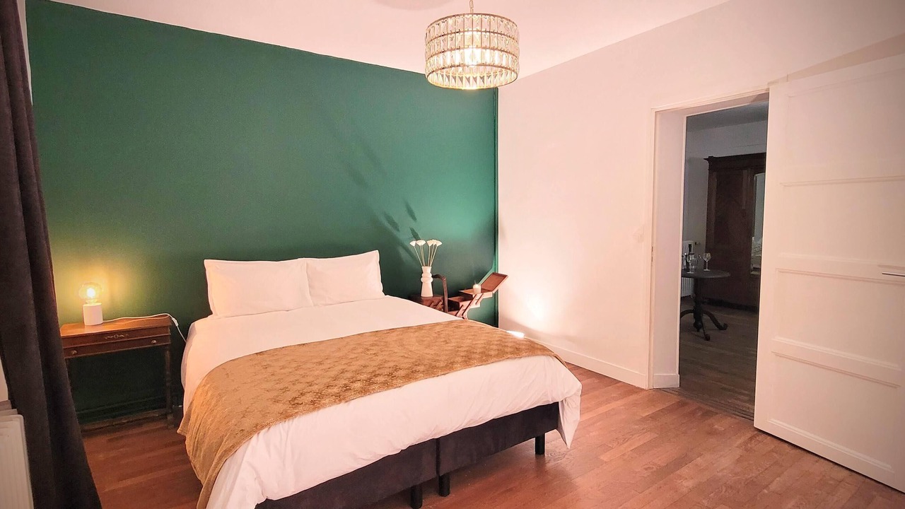 Photo of Bedroom in Saint-Martin-des-Besaces