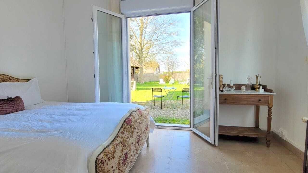 Photo of Bedroom in Saint-Martin-des-Besaces