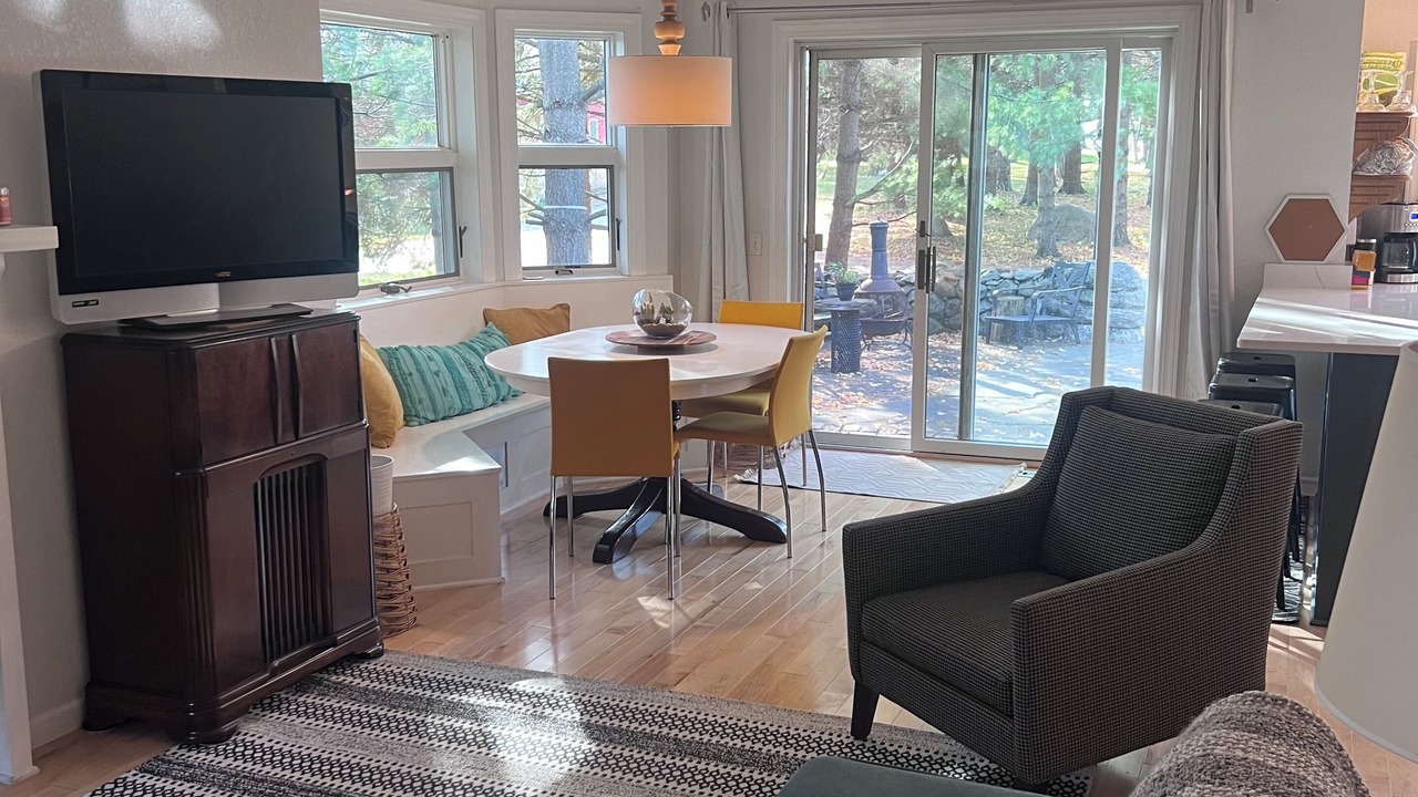 Photo of Livingroom in Watertown