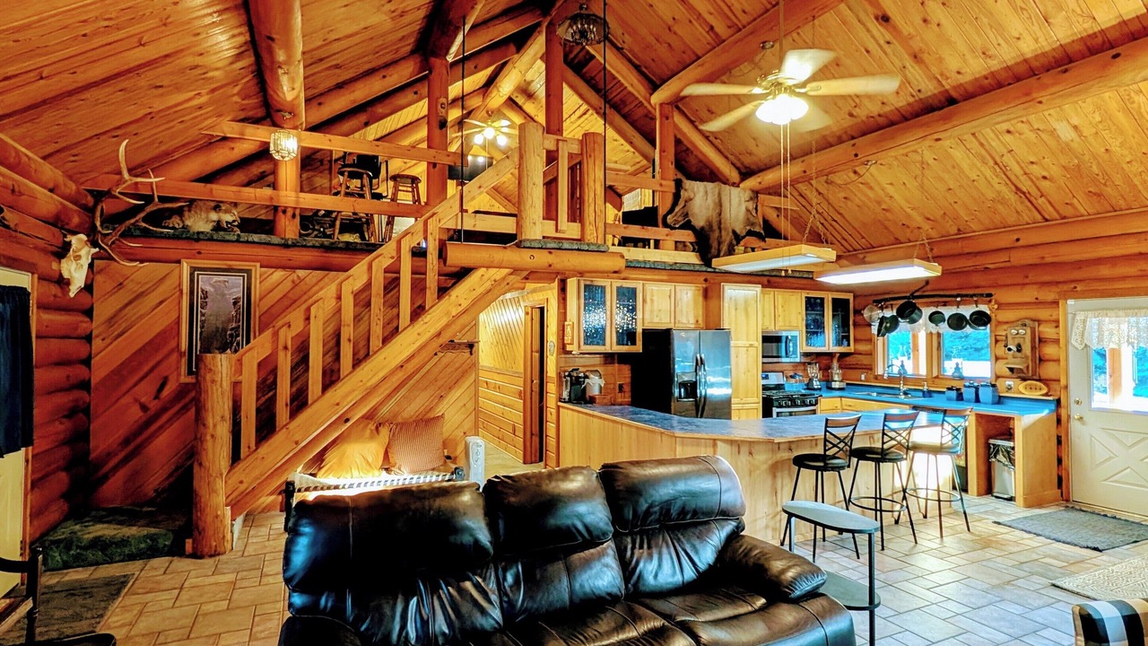 Photo of Livingroom in Ahsahka