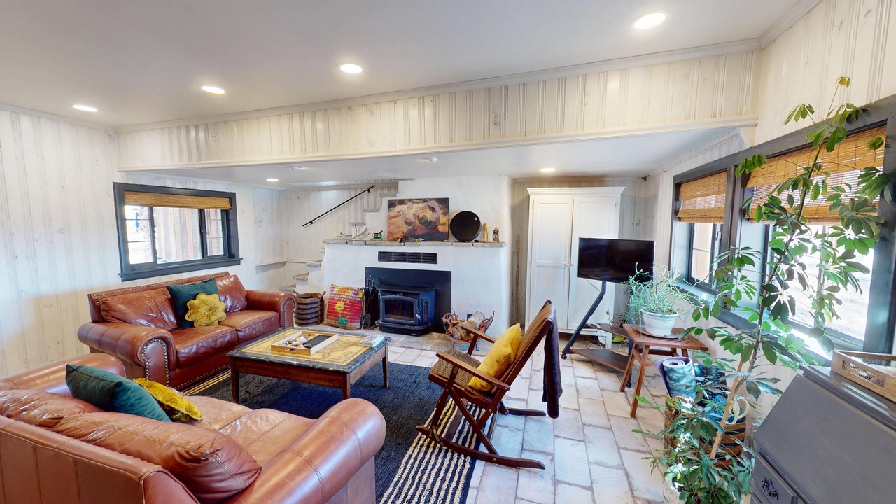 Photo of Livingroom in Spanish Valley