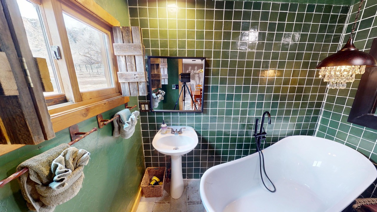 Photo of Bathroom in Spanish Valley