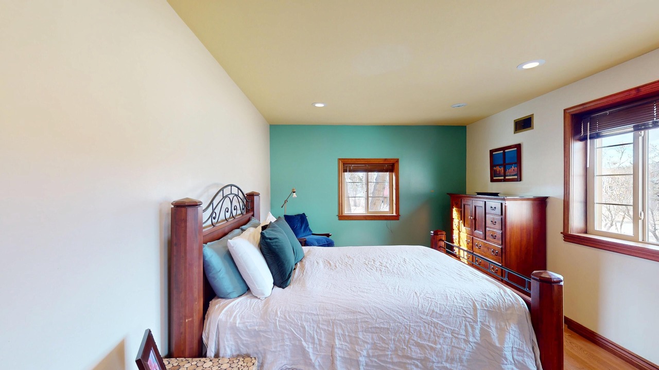 Photo of Bedroom in Spanish Valley