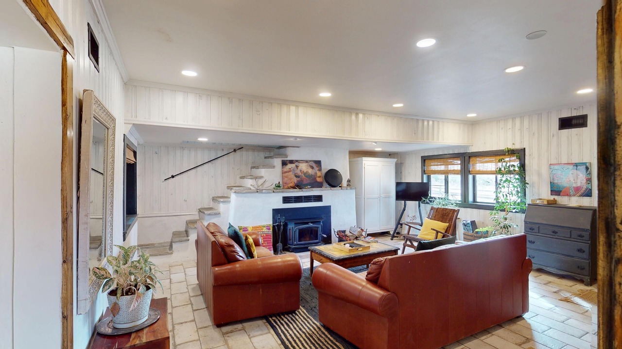 Photo of Livingroom in Spanish Valley