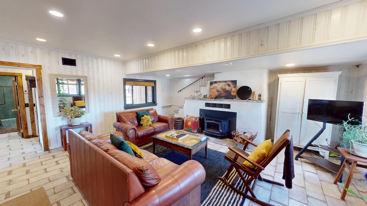 Photo of Livingroom in Spanish Valley