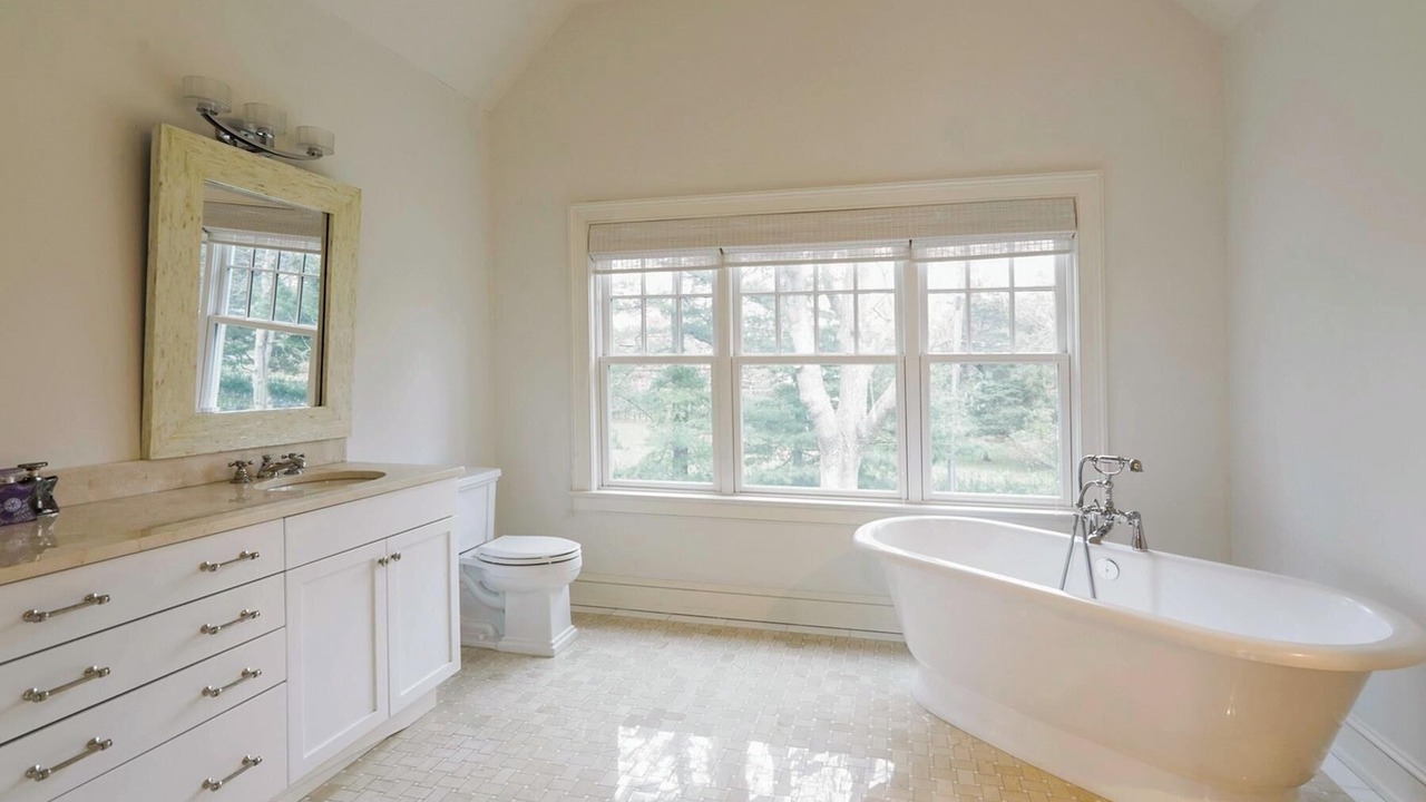 Photo of Bathroom in North Haven