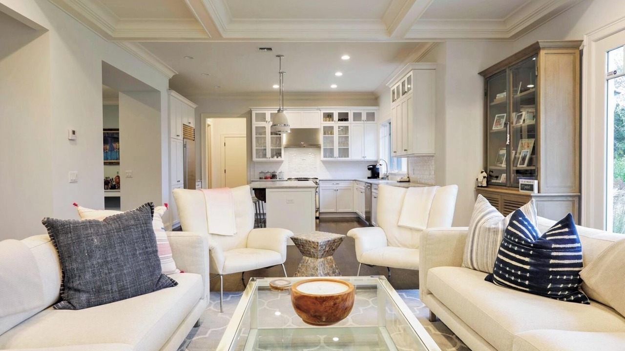 Photo of Livingroom in North Haven