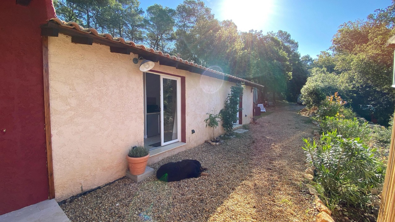 Photo of Outdoor in Entrecasteaux