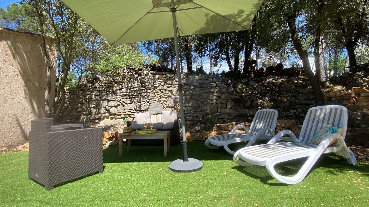 Photo of Outdoor in Entrecasteaux