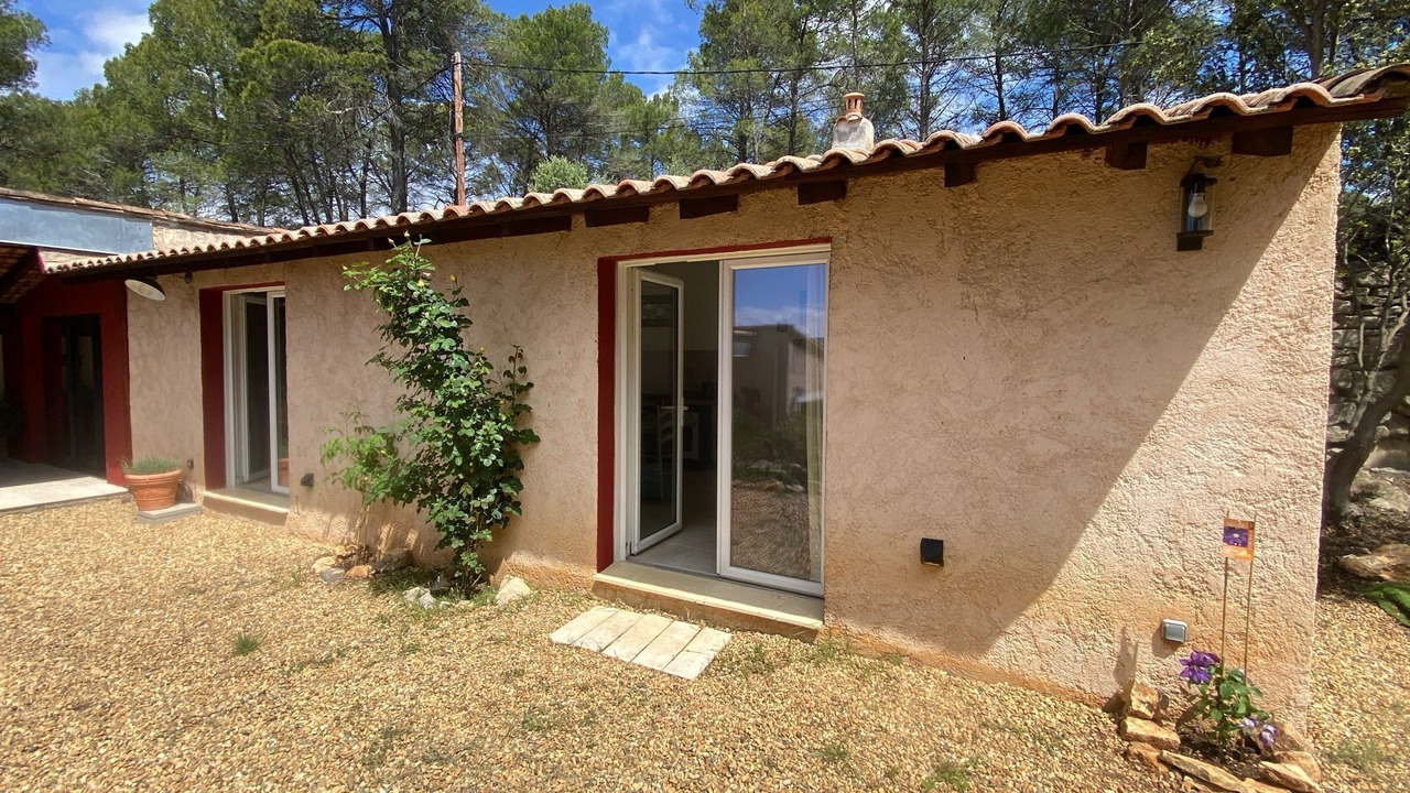 Photo of Outdoor in Entrecasteaux