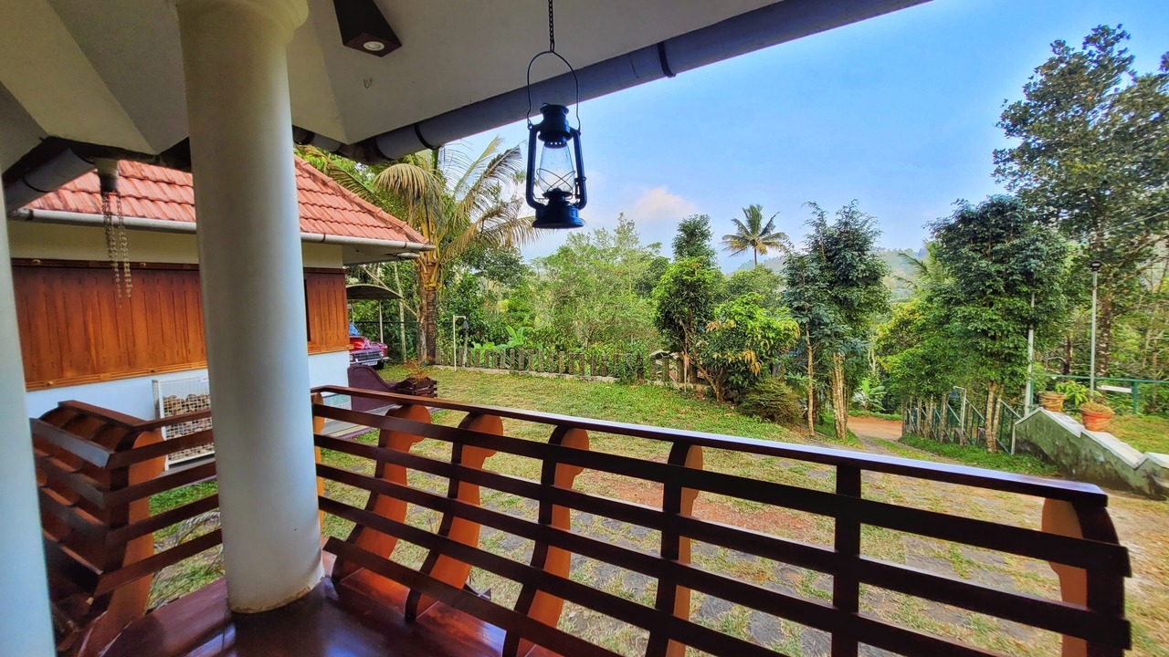 Photo of Patio Balcony in Udumbanchola