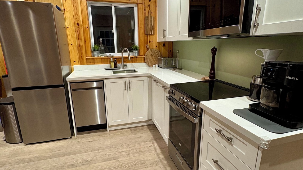 Photo of Kitchen in Dysart et al