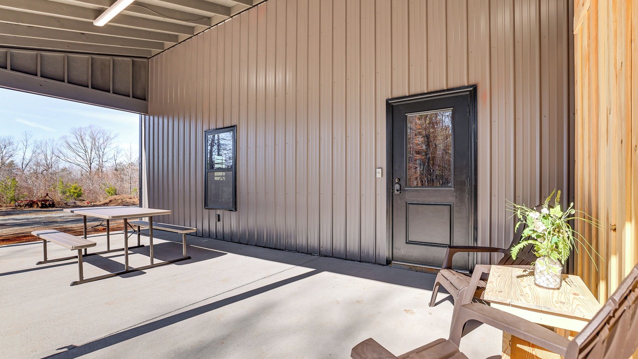 Photo of Outdoor in Forest City