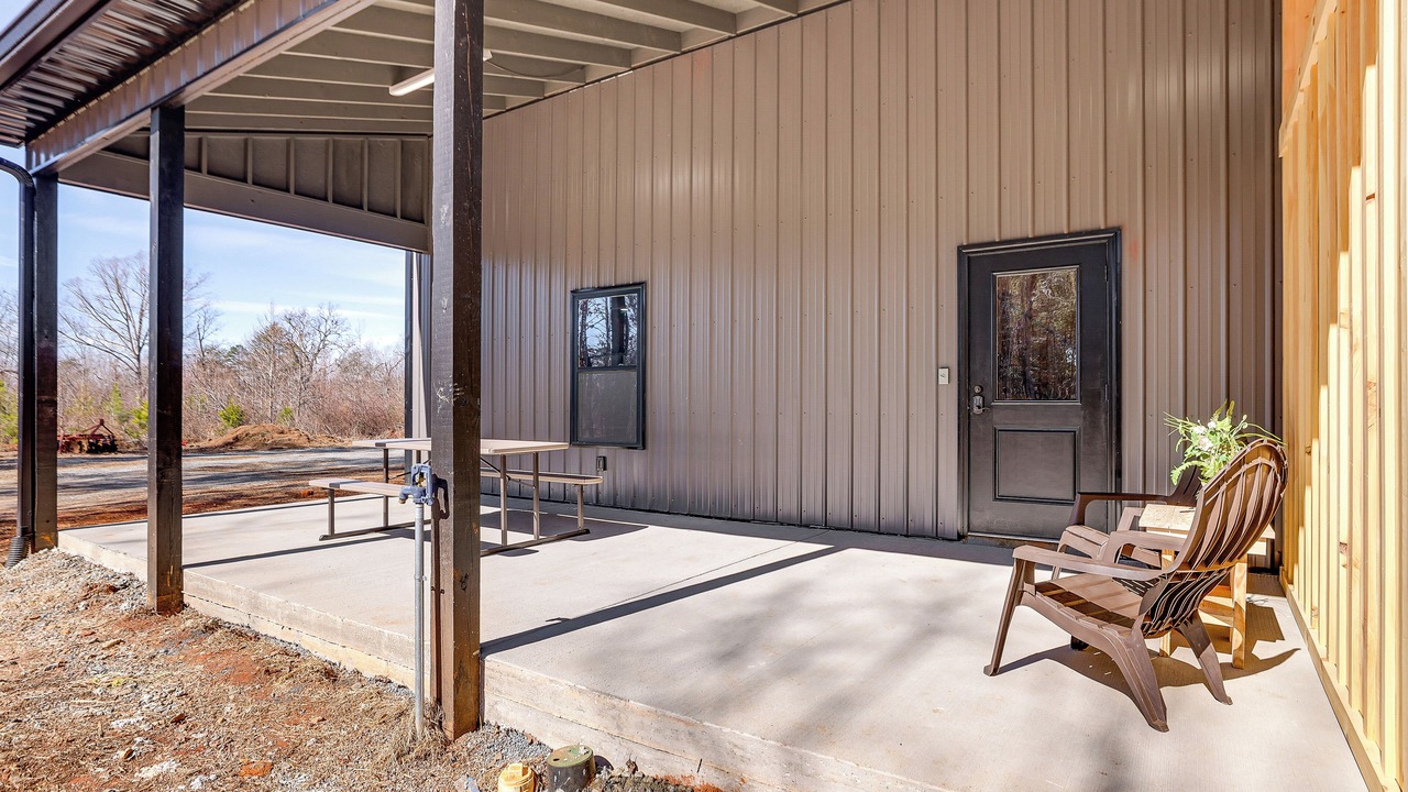 Photo of Outdoor in Forest City